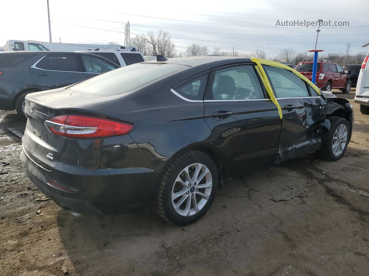 2020 Ford Fusion Se Черный vin: 3FA6P0HD9LR226903