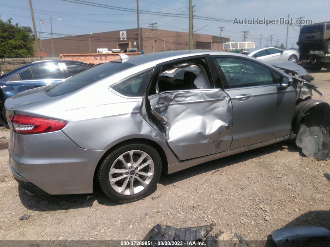 2020 Ford Fusion Se Серый vin: 3FA6P0HDXLR234170