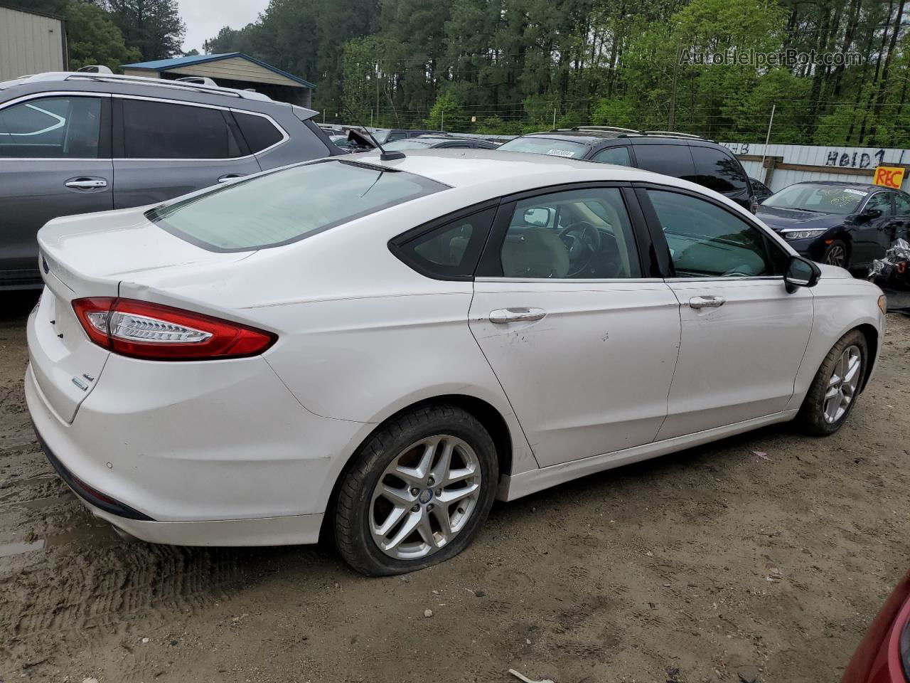 2013 Ford Fusion Se White vin: 3FA6P0HR1DR197443