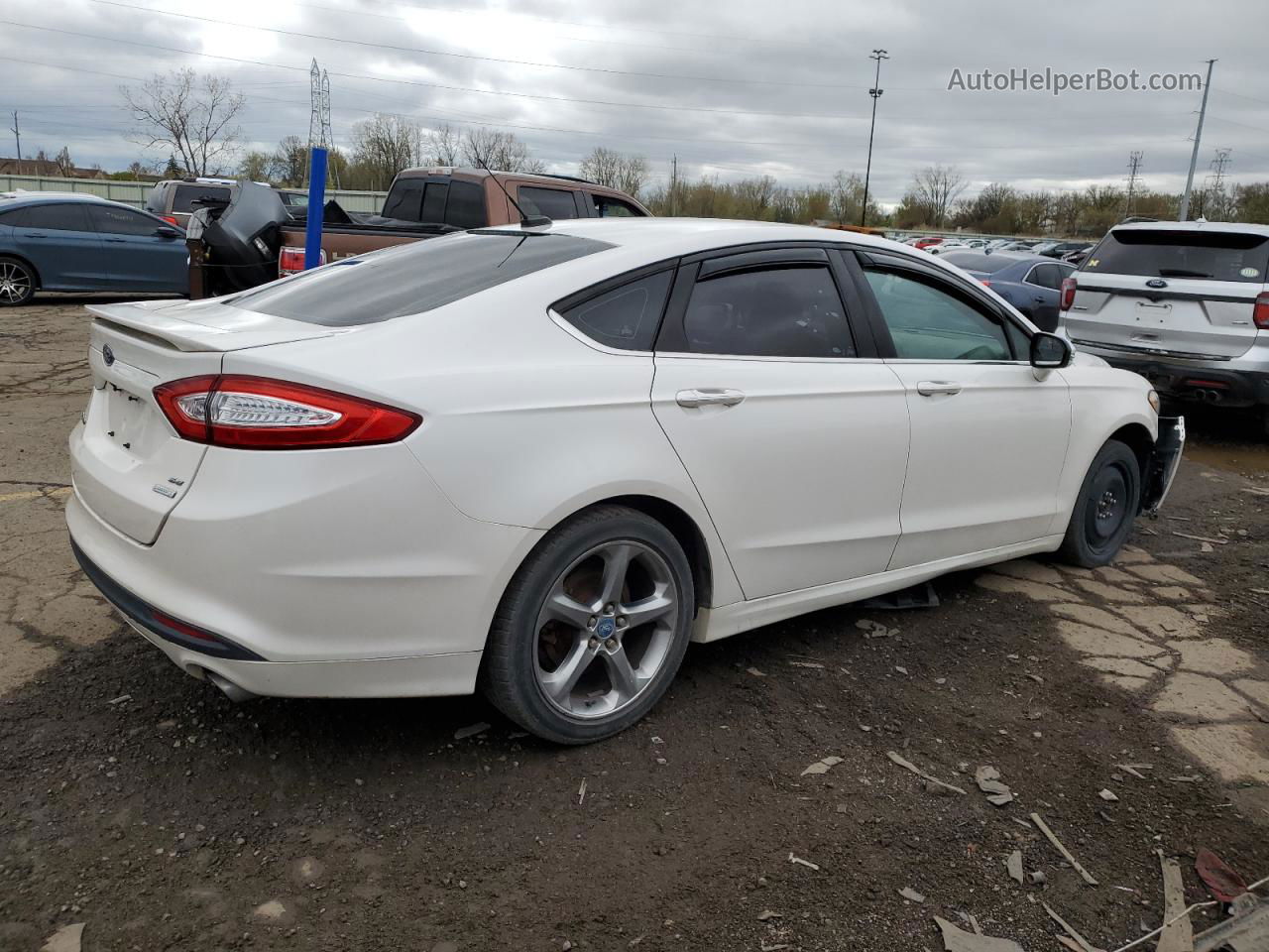 2013 Ford Fusion Se White vin: 3FA6P0HR2DR106681