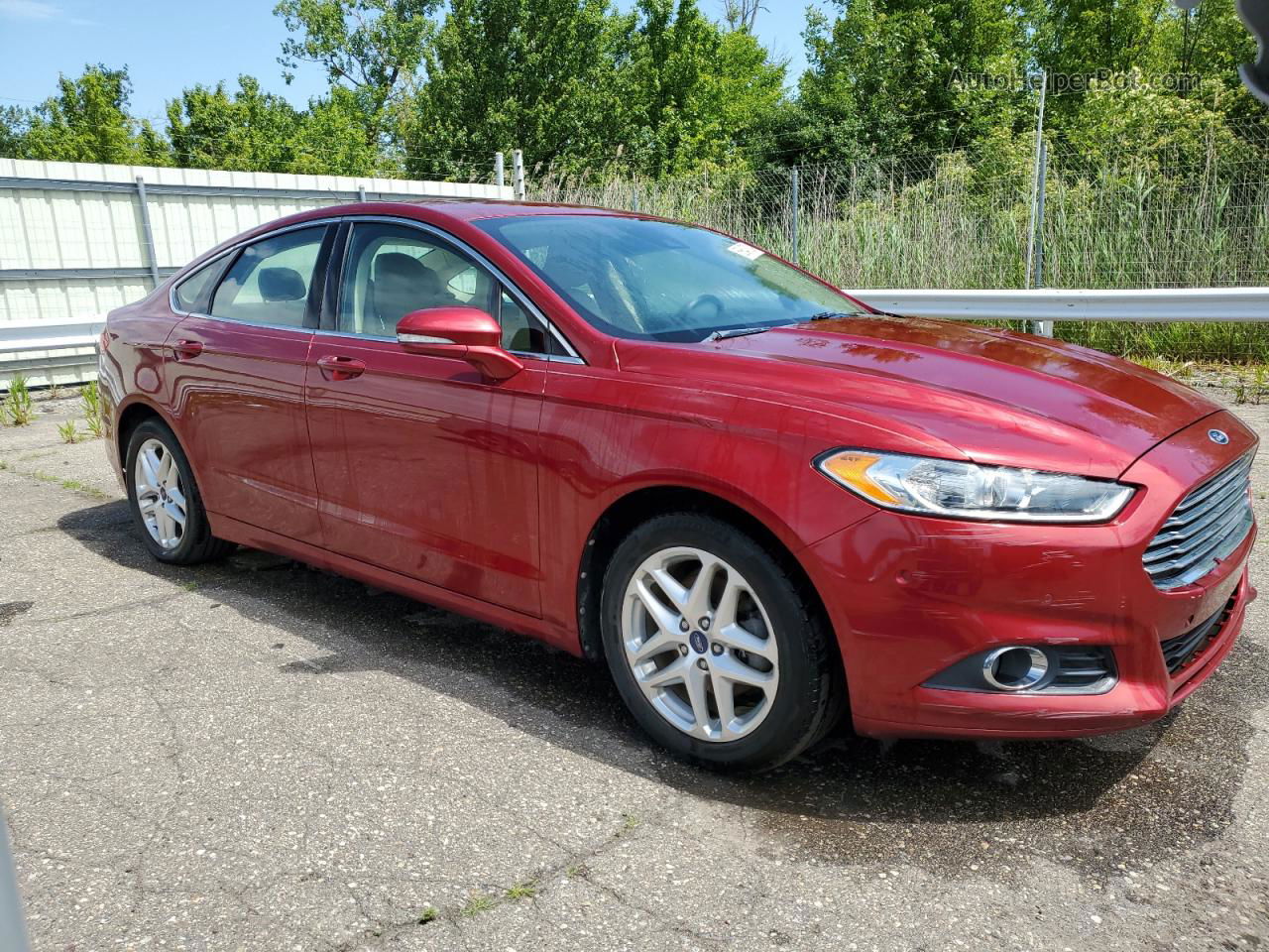 2013 Ford Fusion Se Red vin: 3FA6P0HR7DR218912