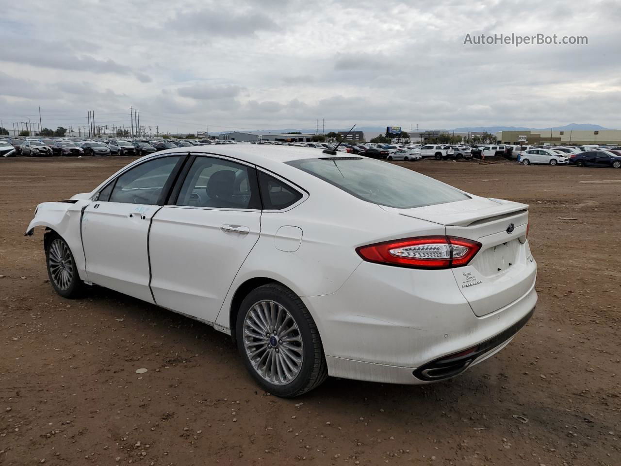 2014 Ford Fusion Titanium Белый vin: 3FA6P0K91ER165165