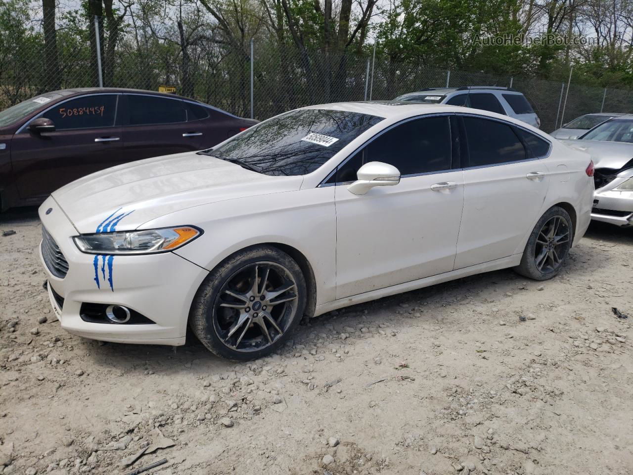 2013 Ford Fusion Titanium White vin: 3FA6P0K92DR247307