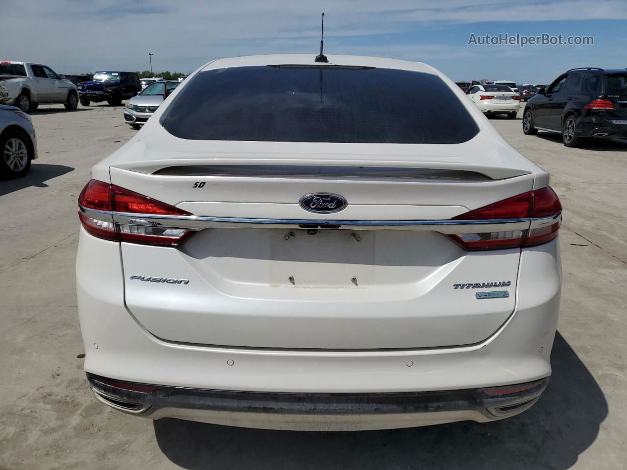 2017 Ford Fusion Titanium White vin: 3FA6P0K93HR163163