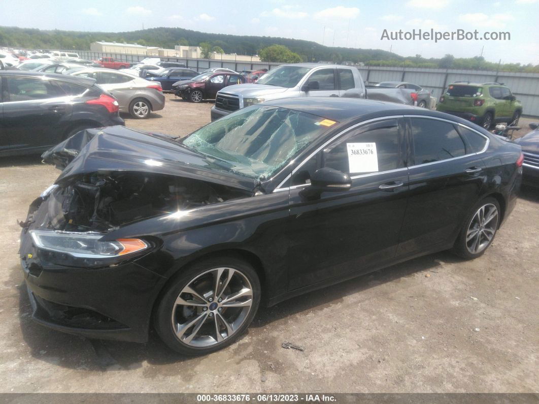 2017 Ford Fusion Titanium Черный vin: 3FA6P0K94HR140202