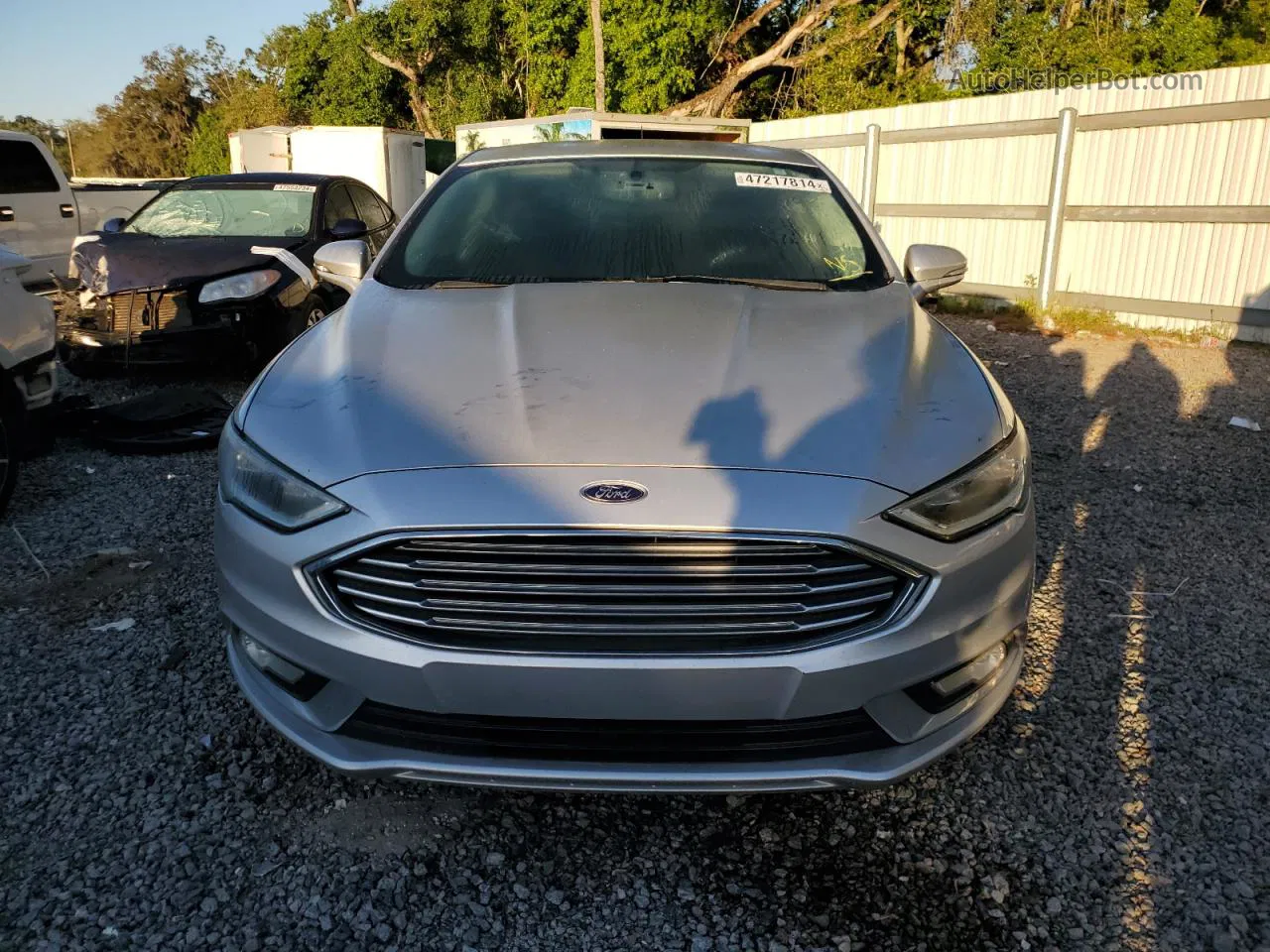 2017 Ford Fusion Titanium Серебряный vin: 3FA6P0K94HR250344