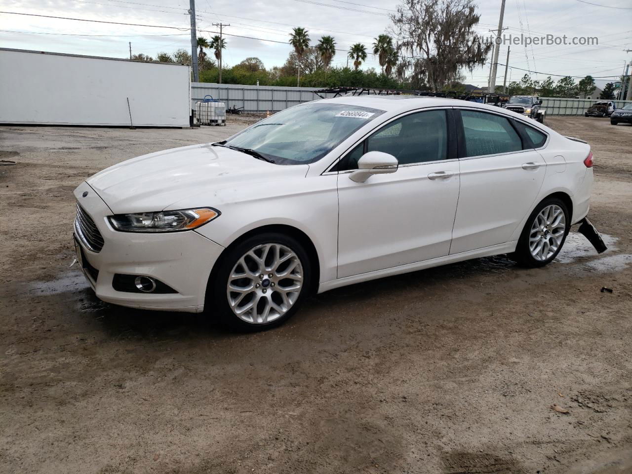 2013 Ford Fusion Titanium Белый vin: 3FA6P0K95DR383222