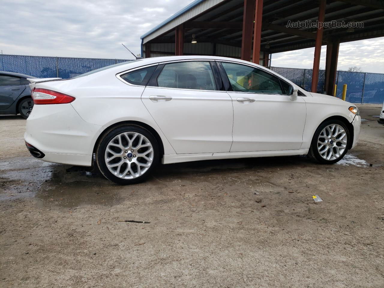 2013 Ford Fusion Titanium White vin: 3FA6P0K95DR383222