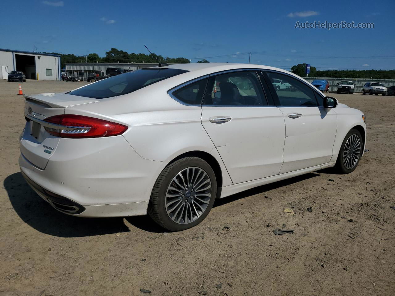 2017 Ford Fusion Titanium White vin: 3FA6P0K9XHR184608