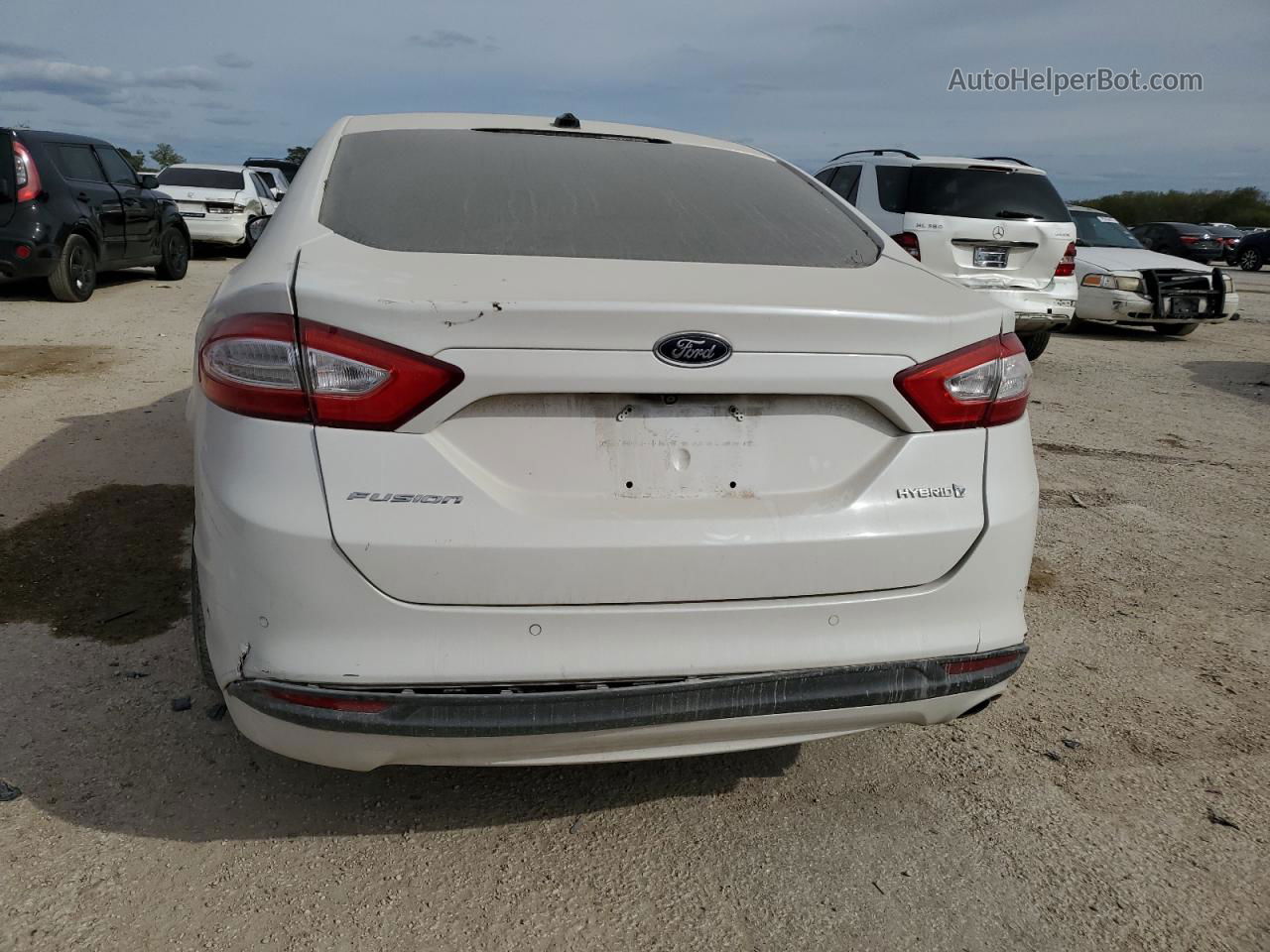 2014 Ford Fusion Se Hybrid White vin: 3FA6P0LU0ER233491