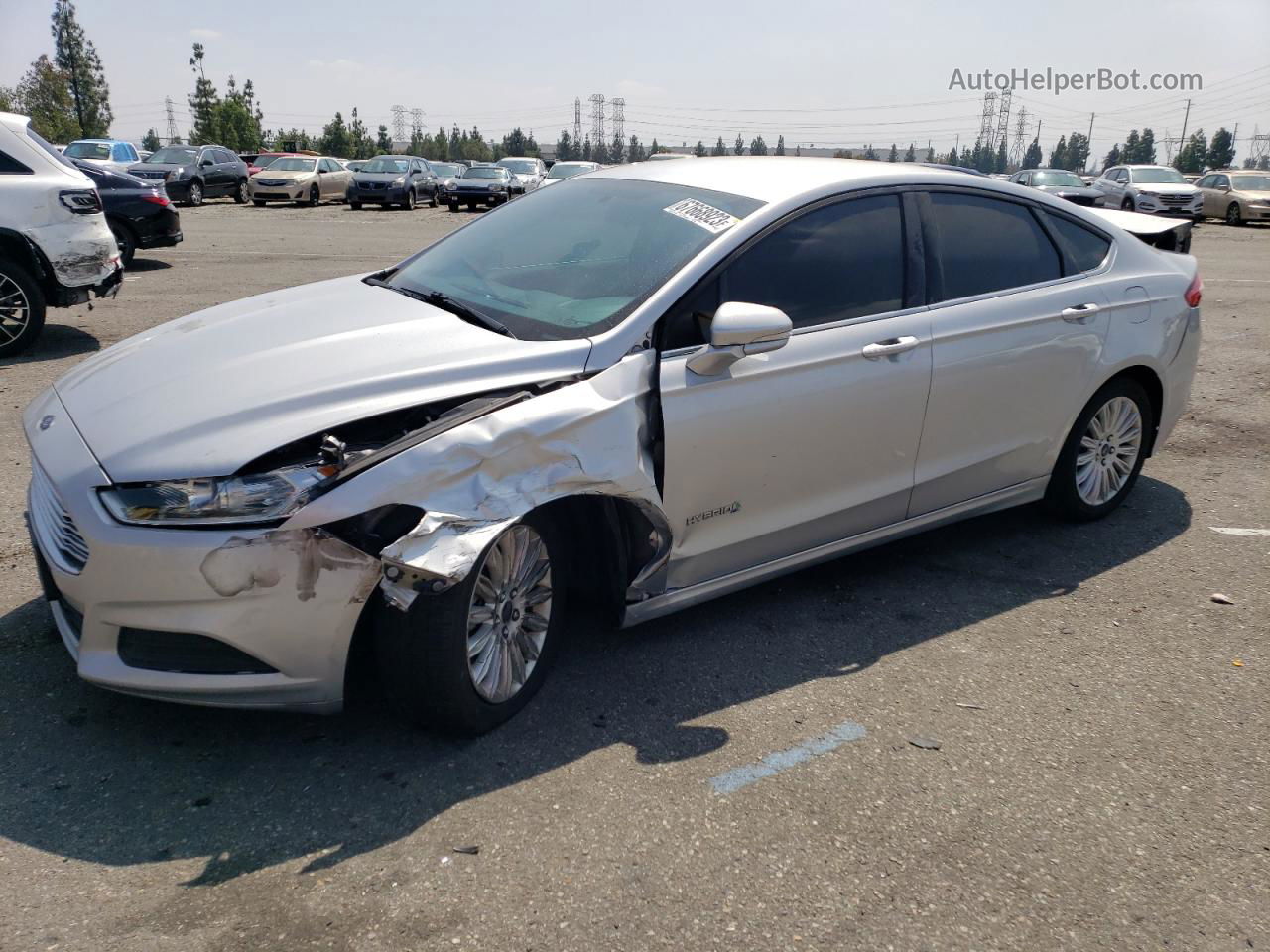 2016 Ford Fusion Se Hybrid Серебряный vin: 3FA6P0LU0GR315689