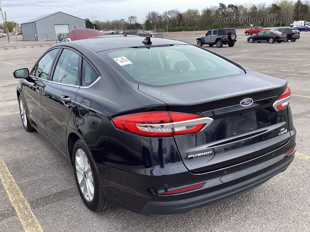 2019 Ford Fusion Se vin: 3FA6P0LU0KR152356