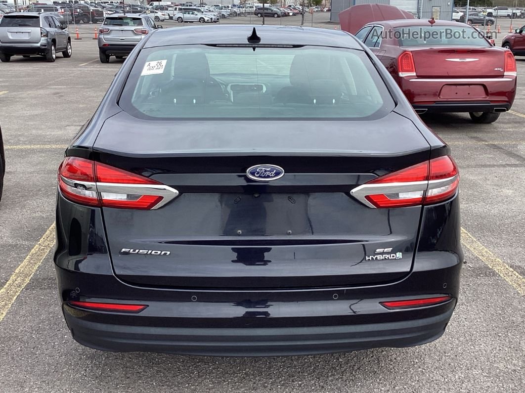 2019 Ford Fusion Se vin: 3FA6P0LU0KR152356