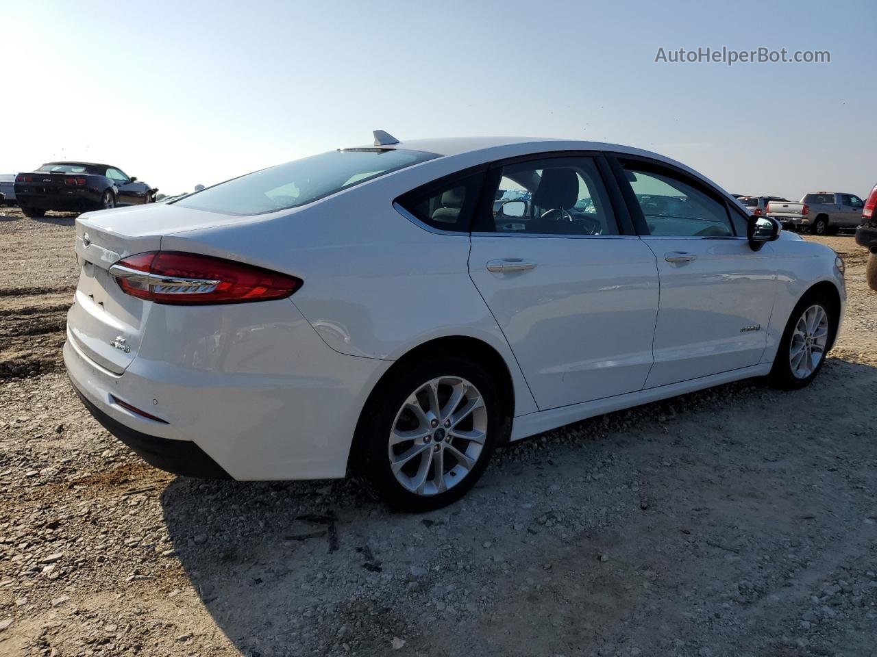 2019 Ford Fusion Se White vin: 3FA6P0LU0KR206206