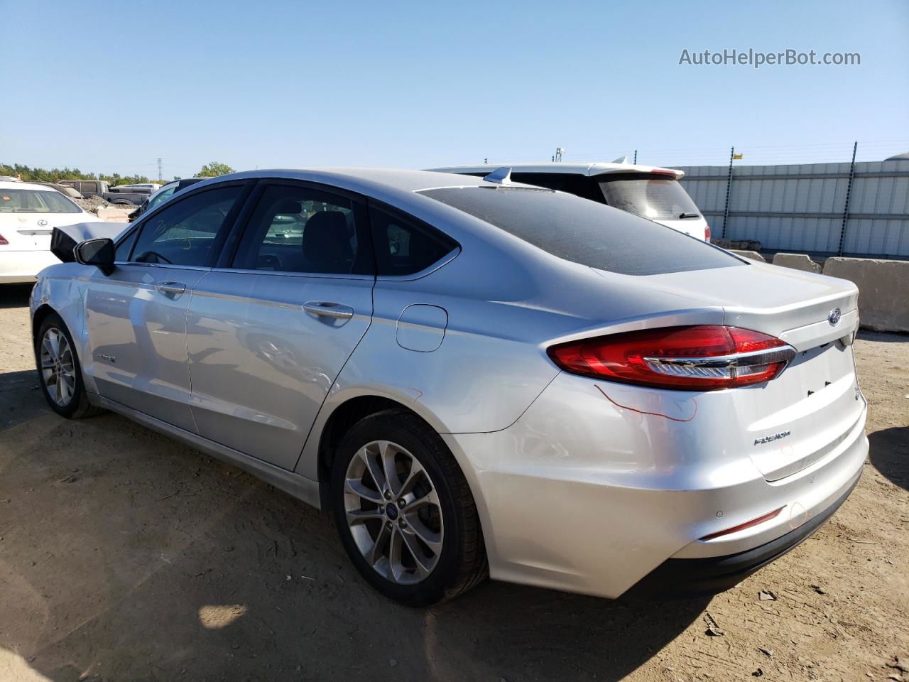 2019 Ford Fusion Se Silver vin: 3FA6P0LU1KR120404