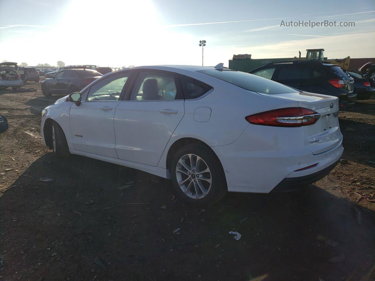 2019 Ford Fusion Se White vin: 3FA6P0LU1KR182918