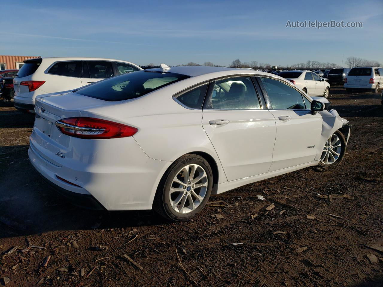 2019 Ford Fusion Se White vin: 3FA6P0LU1KR182918