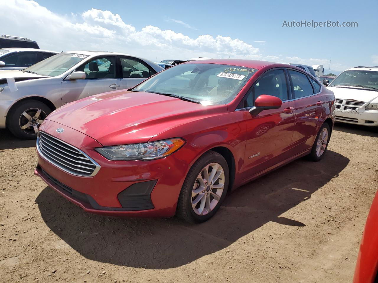 2019 Ford Fusion Se Красный vin: 3FA6P0LU1KR262865