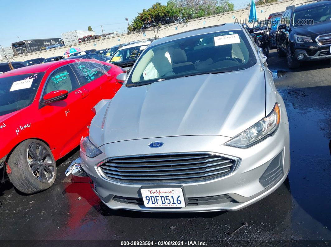 2019 Ford Fusion Hybrid Se Silver vin: 3FA6P0LU2KR126132