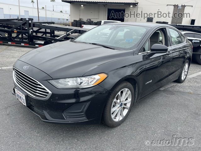 2019 Ford Fusion Hybrid Se vin: 3FA6P0LU3KR278601