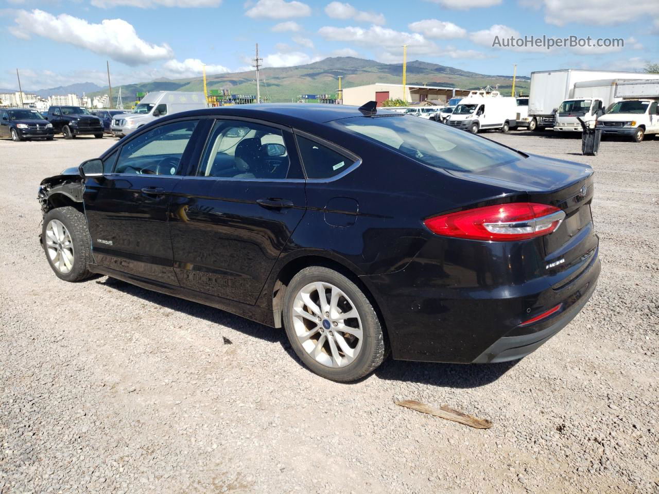 2019 Ford Fusion Se Black vin: 3FA6P0LU4KR188440