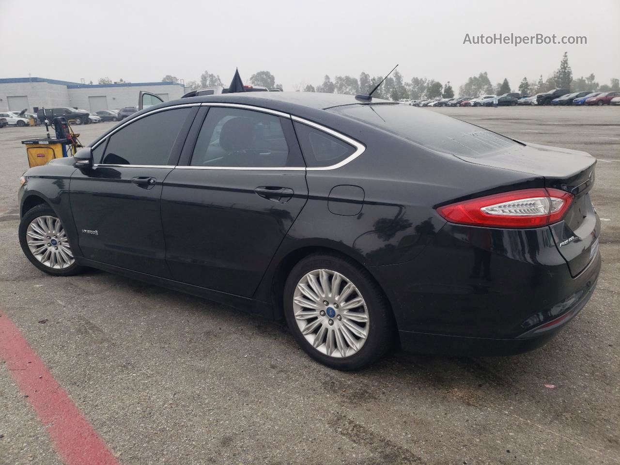 2013 Ford Fusion Se Hybrid Черный vin: 3FA6P0LU5DR219469