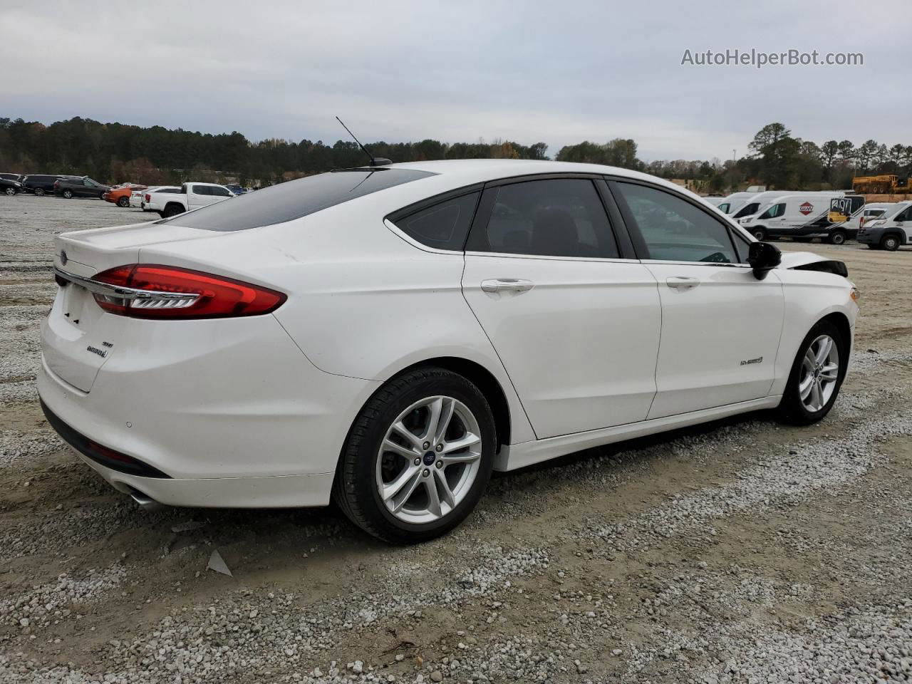 2018 Ford Fusion Se Hybrid White vin: 3FA6P0LU5JR210489