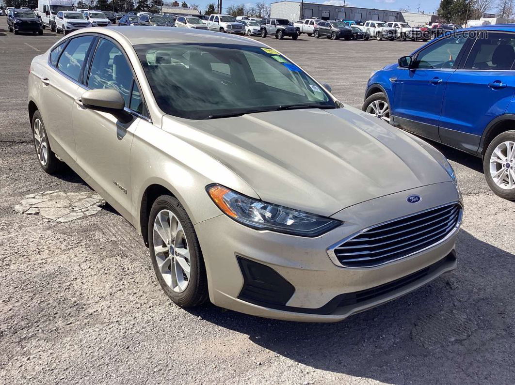 2019 Ford Fusion Se vin: 3FA6P0LU5KR154460