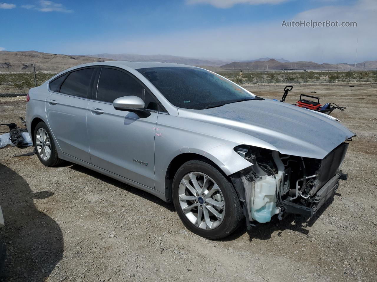 2019 Ford Fusion Se Silver vin: 3FA6P0LU5KR182954