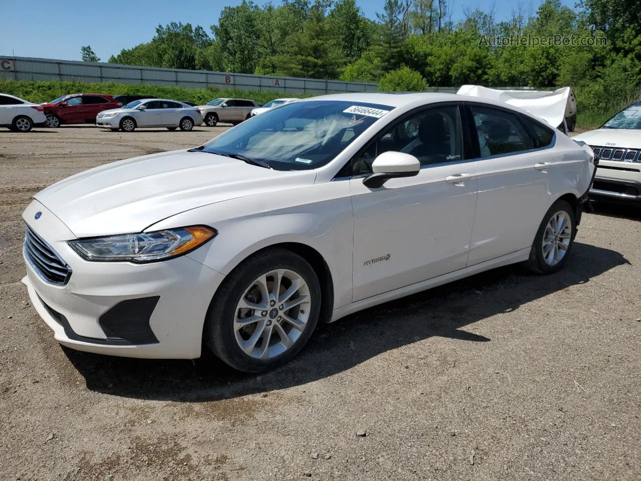 2019 Ford Fusion Se White vin: 3FA6P0LU5KR197115