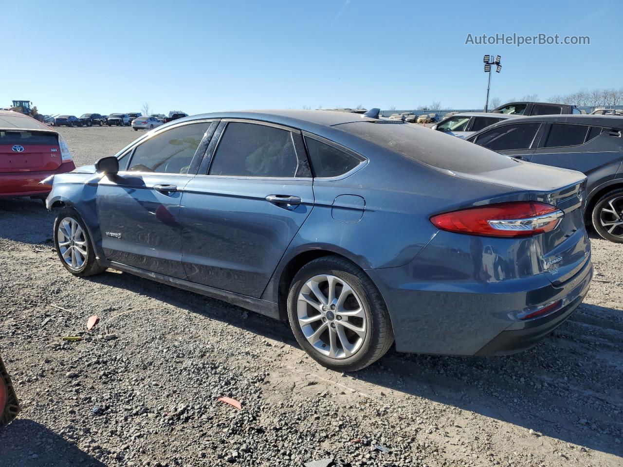 2019 Ford Fusion Se Синий vin: 3FA6P0LU5KR220991