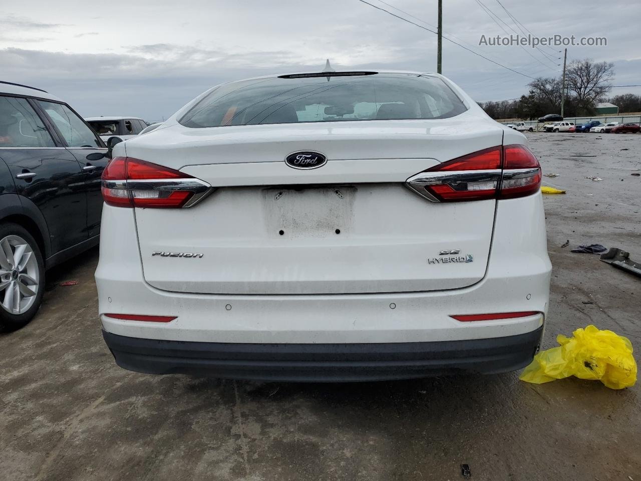 2019 Ford Fusion Se White vin: 3FA6P0LU5KR241369