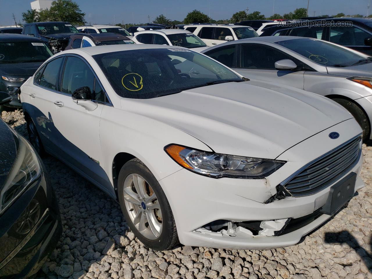 2018 Ford Fusion Se Hybrid White vin: 3FA6P0LU6JR171699