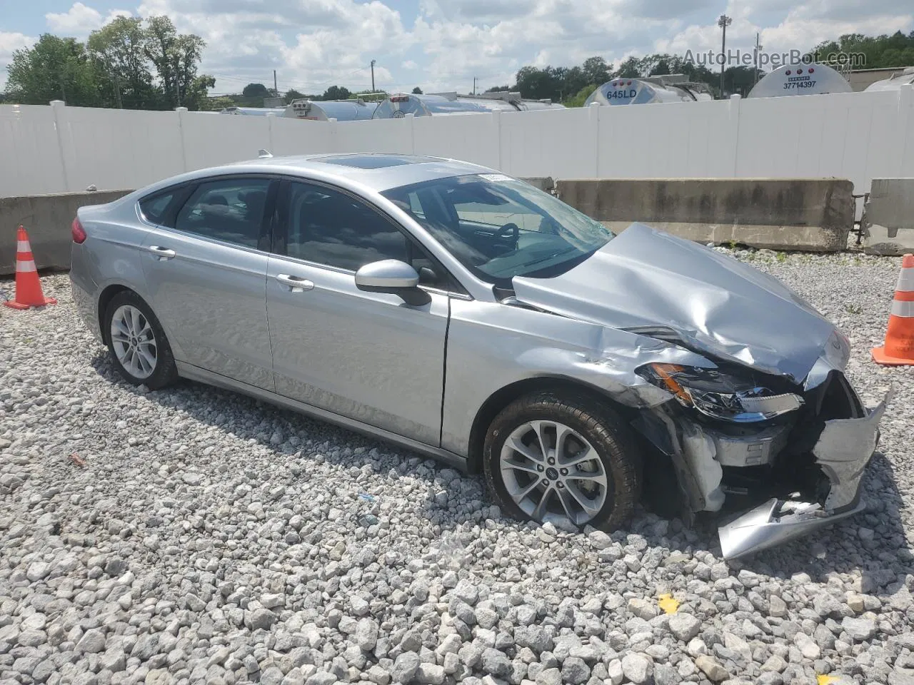 2020 Ford Fusion Se Silver vin: 3FA6P0LU6LR198047