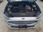 2017 Ford Fusion Se Hybrid Серебряный vin: 3FA6P0LU7HR324116