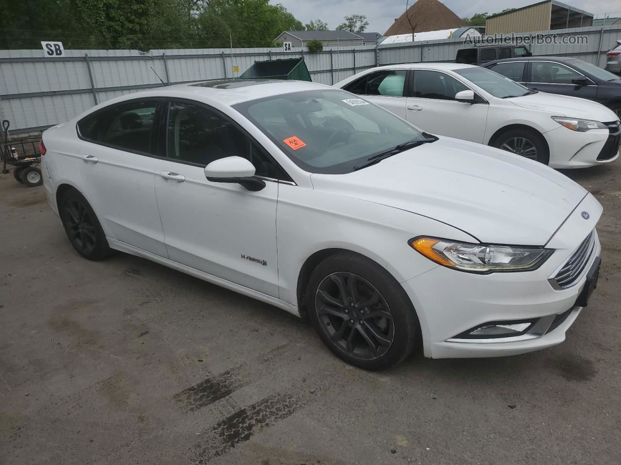 2018 Ford Fusion Se Hybrid White vin: 3FA6P0LU7JR169623