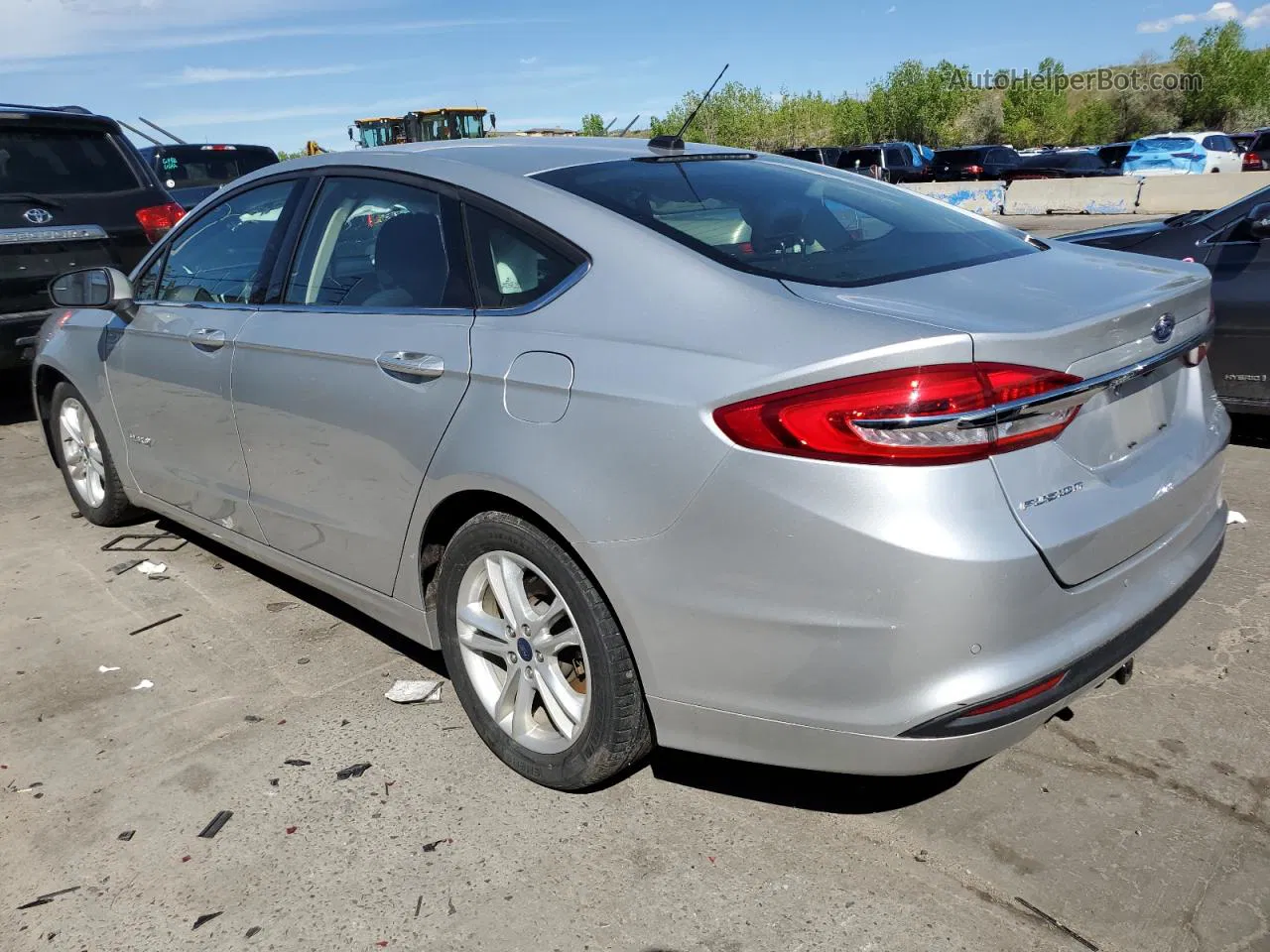 2018 Ford Fusion Se Hybrid Серебряный vin: 3FA6P0LU7JR274646