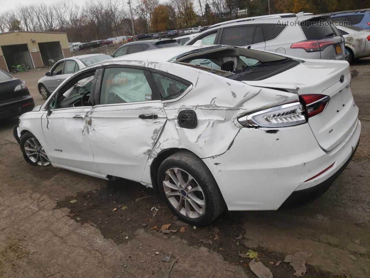 2019 Ford Fusion Se White vin: 3FA6P0LU7KR208664