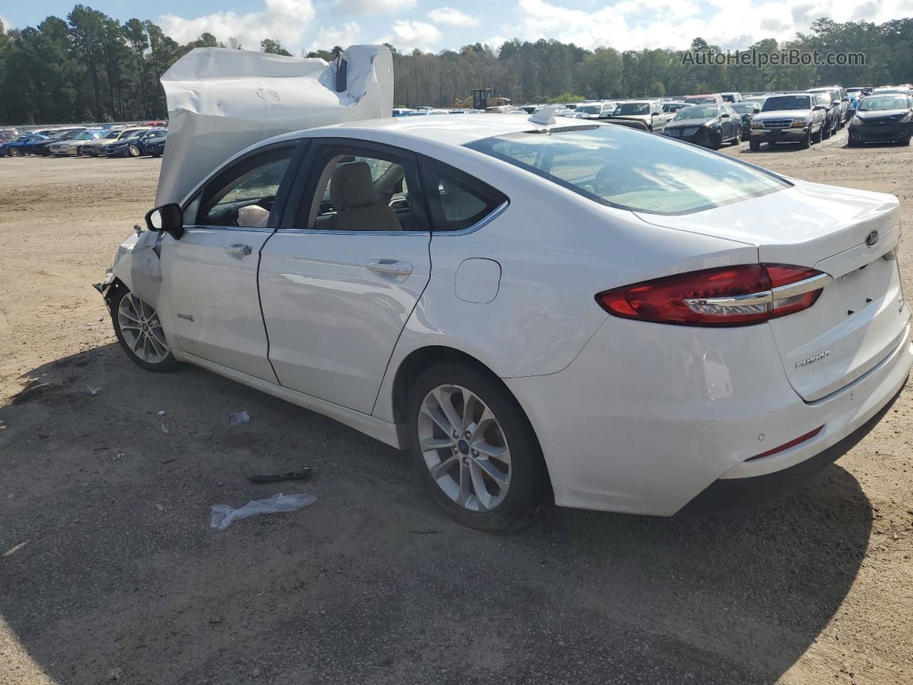 2019 Ford Fusion Se White vin: 3FA6P0LU7KR235167