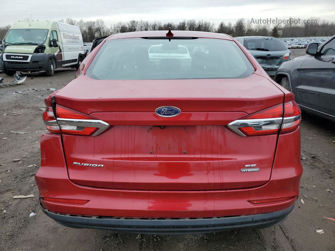 2020 Ford Fusion Se Красный vin: 3FA6P0LU7LR101258