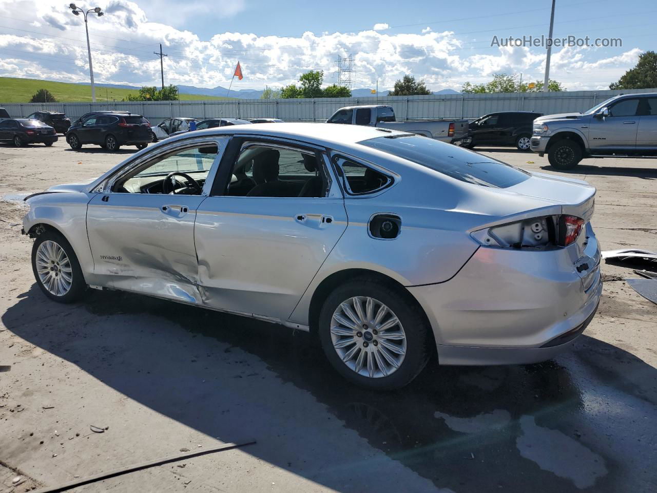 2013 Ford Fusion Se Hybrid Серебряный vin: 3FA6P0LU8DR385677