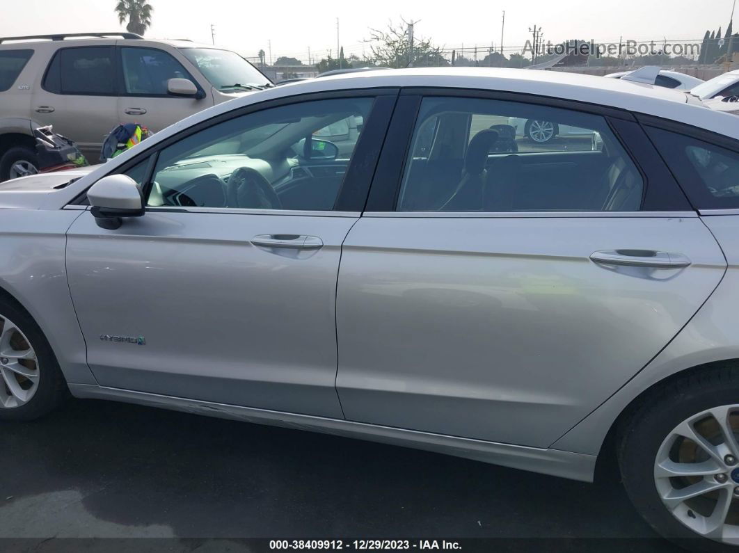 2019 Ford Fusion Hybrid Se Серебряный vin: 3FA6P0LU8KR109187