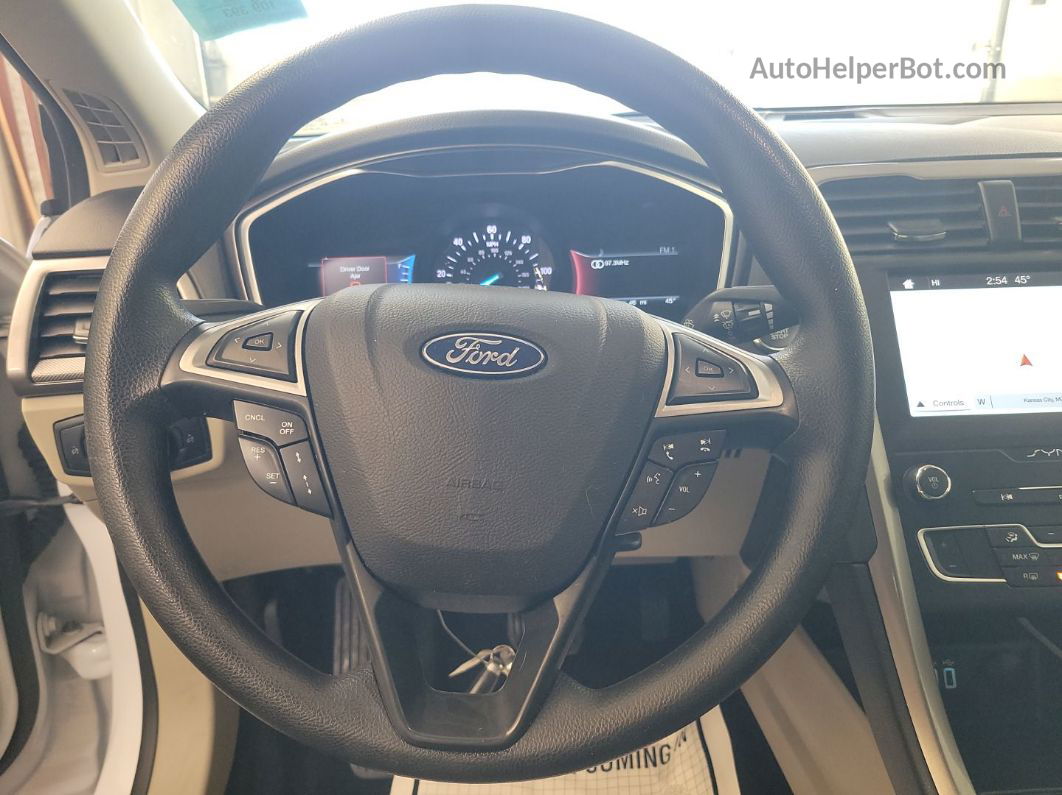 2019 Ford Fusion Hybrid Se vin: 3FA6P0LU8KR233332