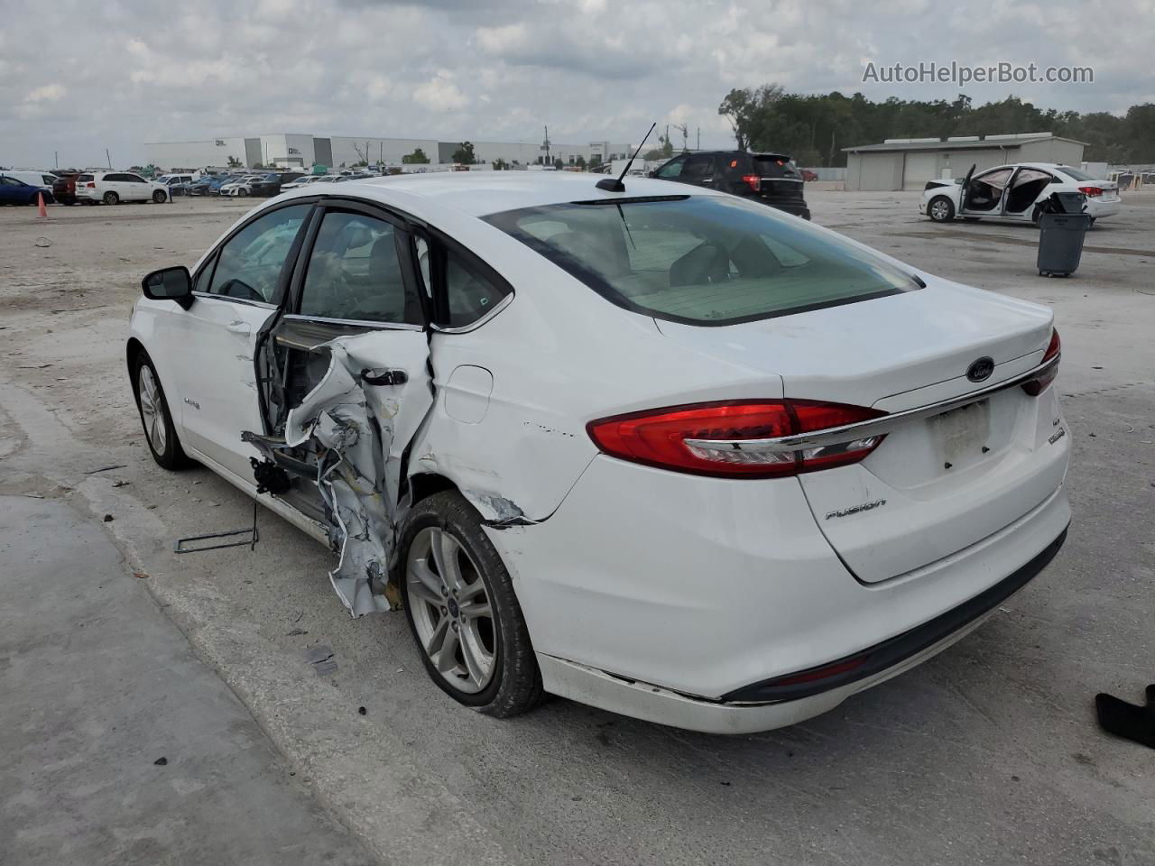 2018 Ford Fusion Se Hybrid White vin: 3FA6P0LU9JR188027