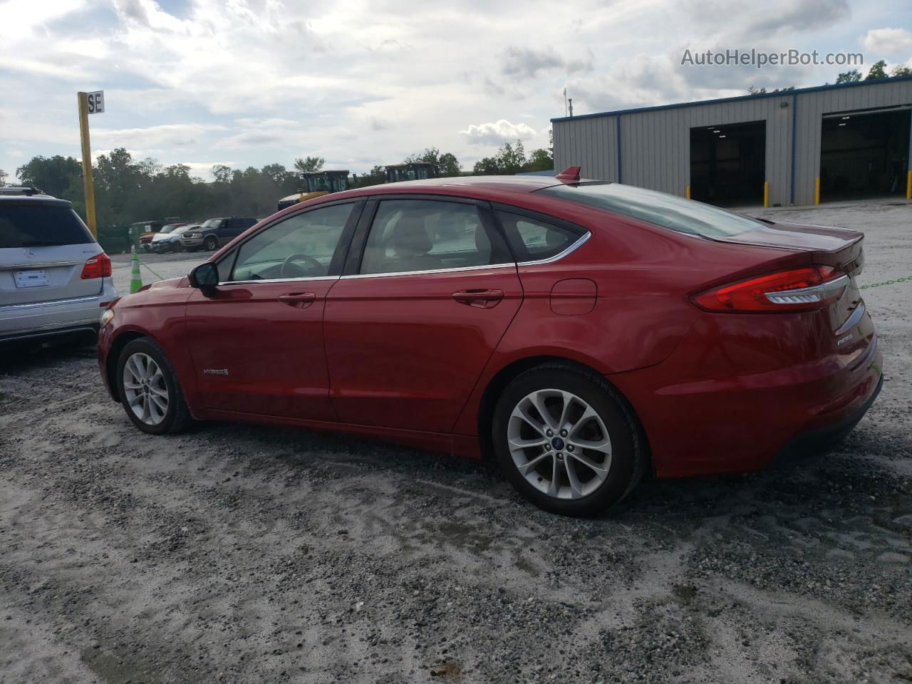 2019 Ford Fusion Se Красный vin: 3FA6P0LU9KR224851