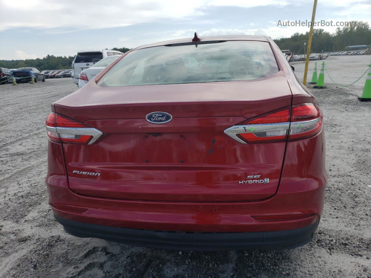 2019 Ford Fusion Se Red vin: 3FA6P0LU9KR224851