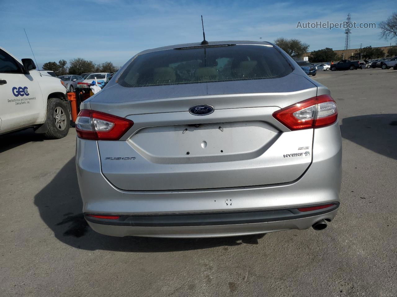 2013 Ford Fusion Se Hybrid Серебряный vin: 3FA6P0LUXDR188798