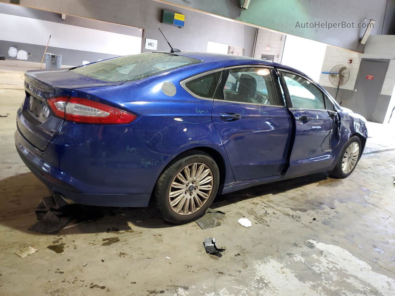 2015 Ford Fusion Se Hybrid Blue vin: 3FA6P0LUXFR124151