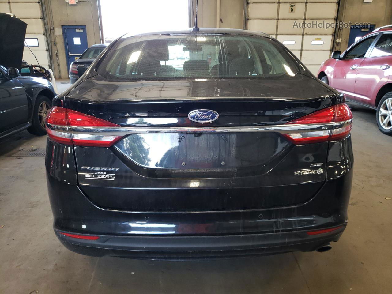 2018 Ford Fusion Se Hybrid Черный vin: 3FA6P0LUXJR260529