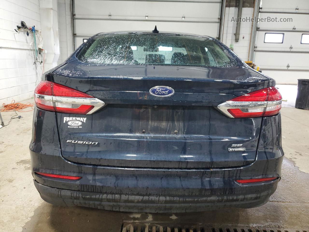 2020 Ford Fusion Se Blue vin: 3FA6P0LUXLR170428